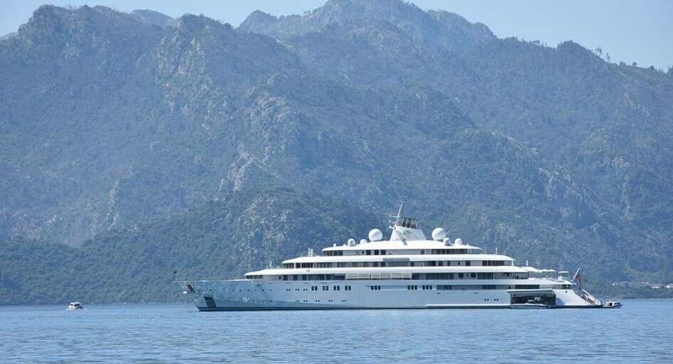 Suudi Milyarderler Bodrum'u Terk Edemiyor! 22 Milyar Tl'lik Dev Yatlar Koylara Demirledi 3